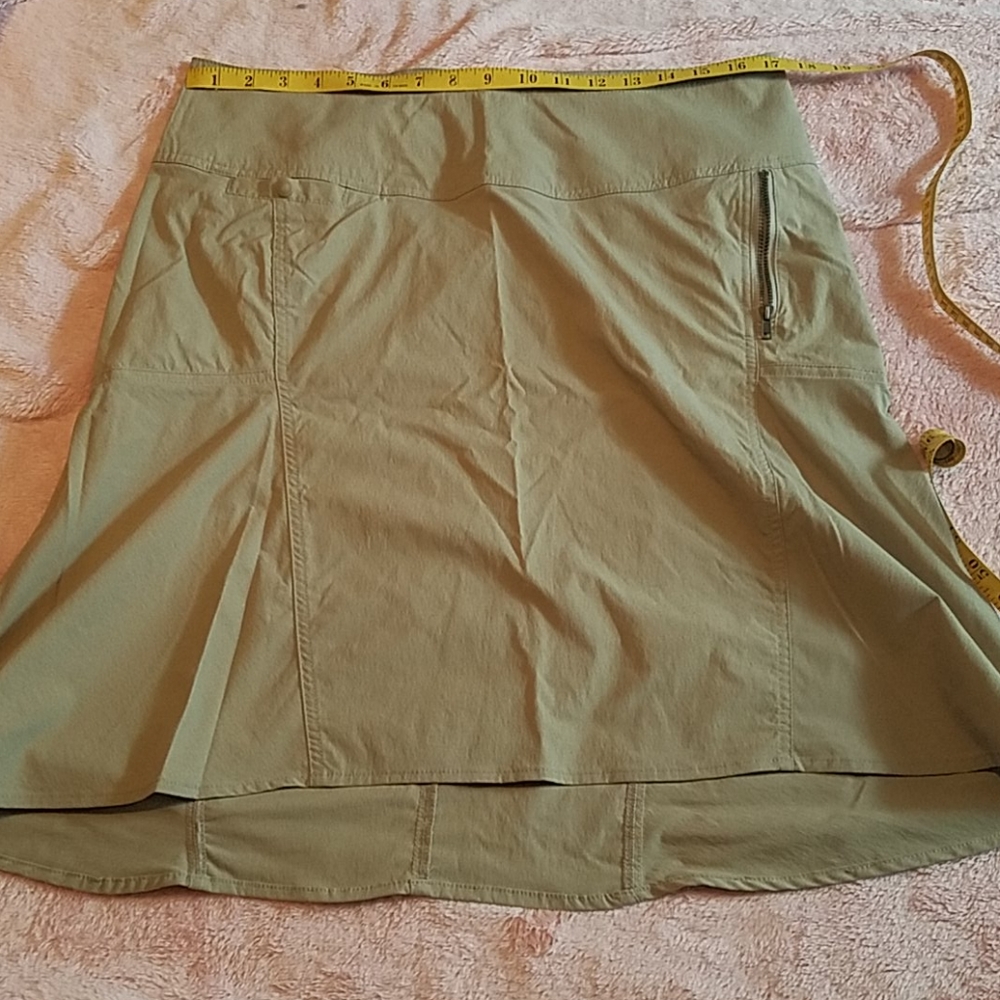 Royal Robbins flair skirt. Sz 12
